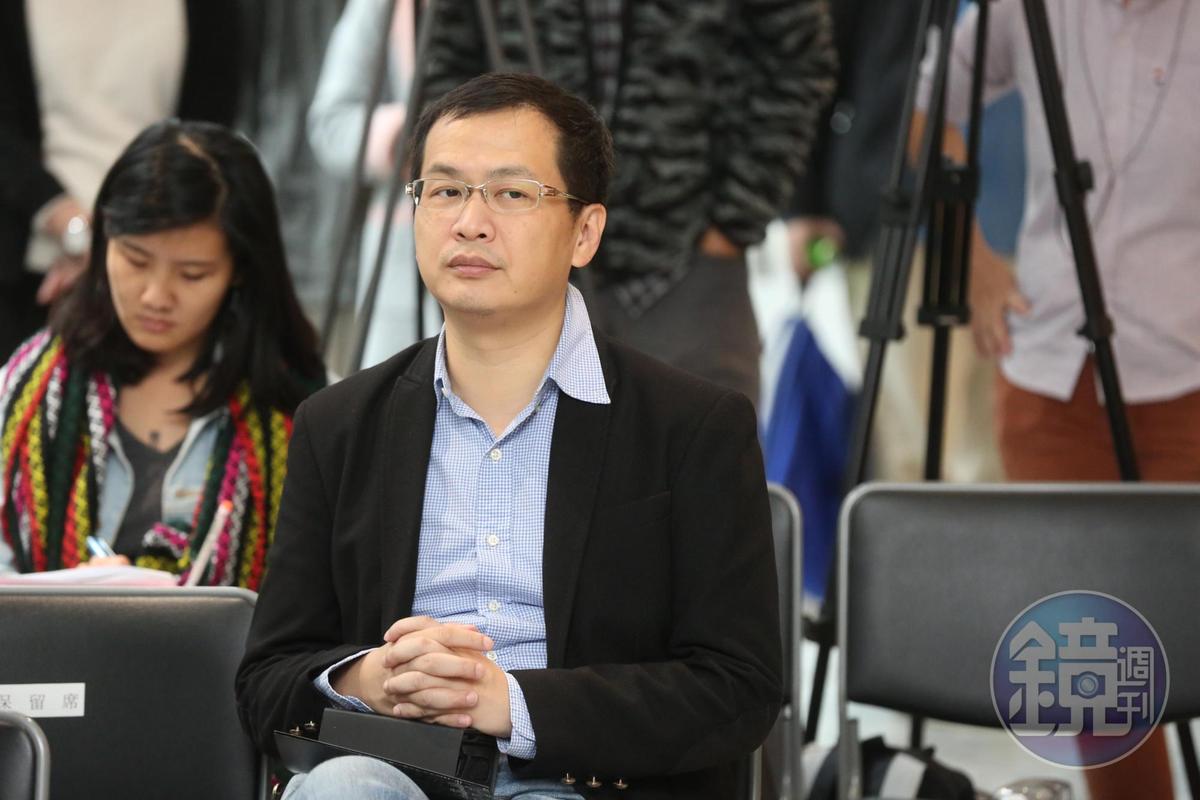 國民黨台北市議員羅智強，共申報超過3千筆，數量驚人。