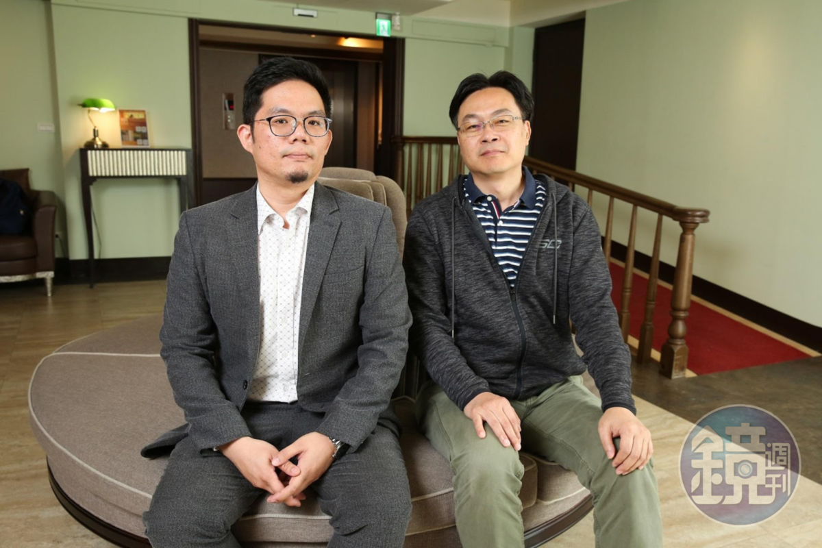 資策會徐維佑（左）、工研院賴文奎（右）皆參與經濟部科技專案，將研發的區塊鏈技術應用在音樂授權交易上。