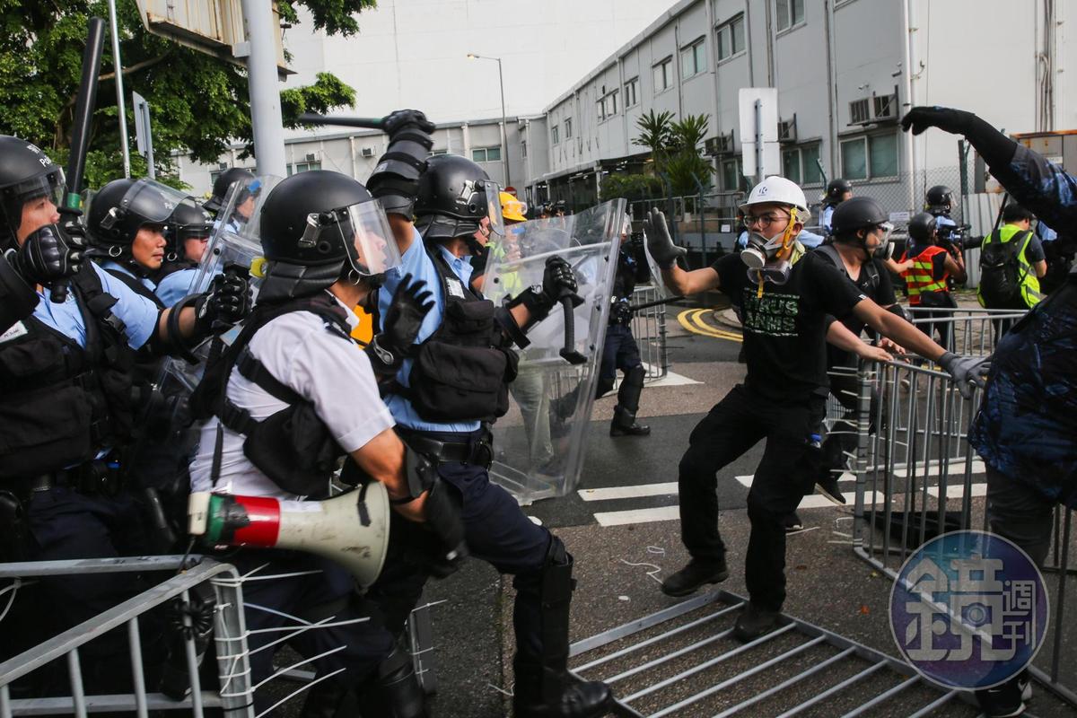 中國大陸人大秒速通過「港版國安法」　最快8月香港實施