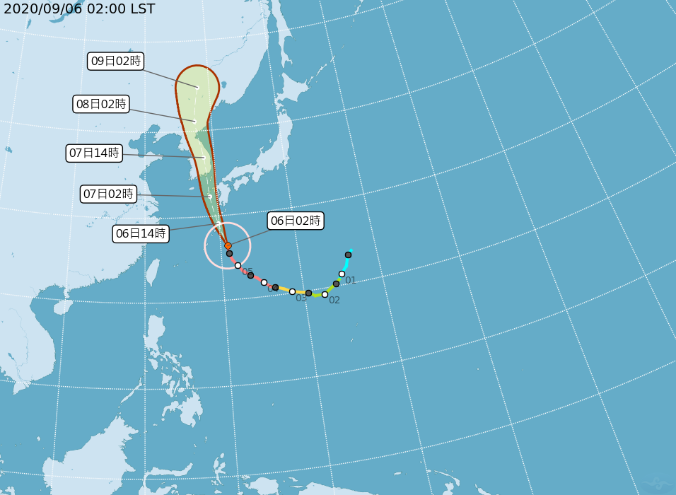 強颱「海神」目前位於台灣東北方，預估未來將持續朝日韓方向前進，對台天氣沒有直接影響。（翻攝自中央氣象局）