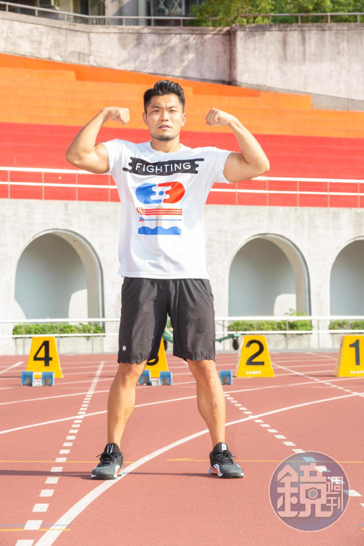 身材健美的李玖哲，最愛的運動項目為舉重，想透過此新節目讓更多年輕人愛運動。 