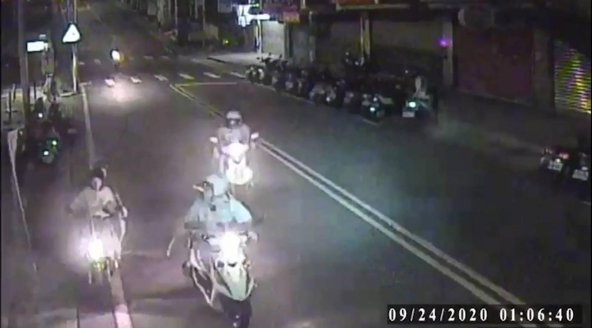黃男騎車的方式全被警方路口監視器拍下並且移送法辦。（翻攝畫面）