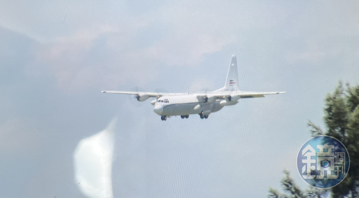 美國一架編號N3755P的L-100-30運輸機今降落桃園機場。