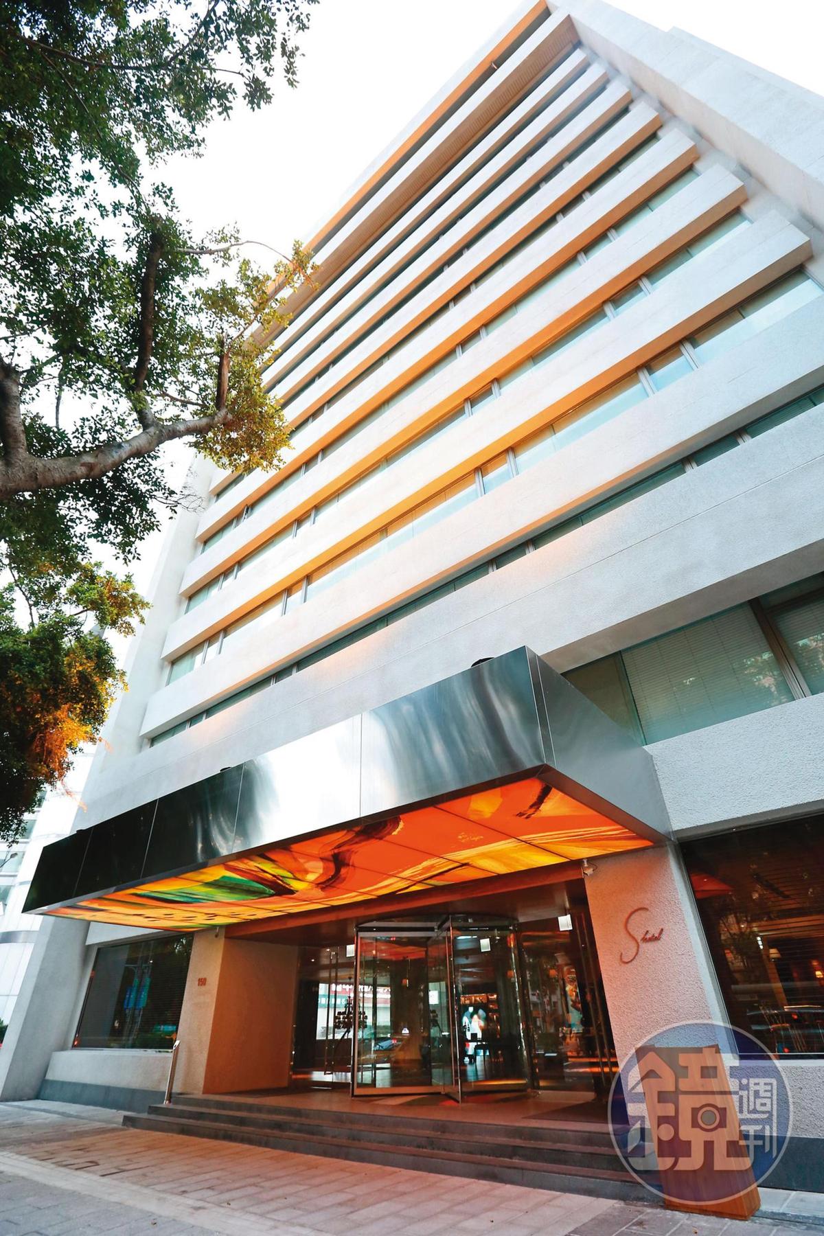 汪小菲以妻為名砸下3.5億元在台北開設的「S Hotel」目前是防疫旅館。