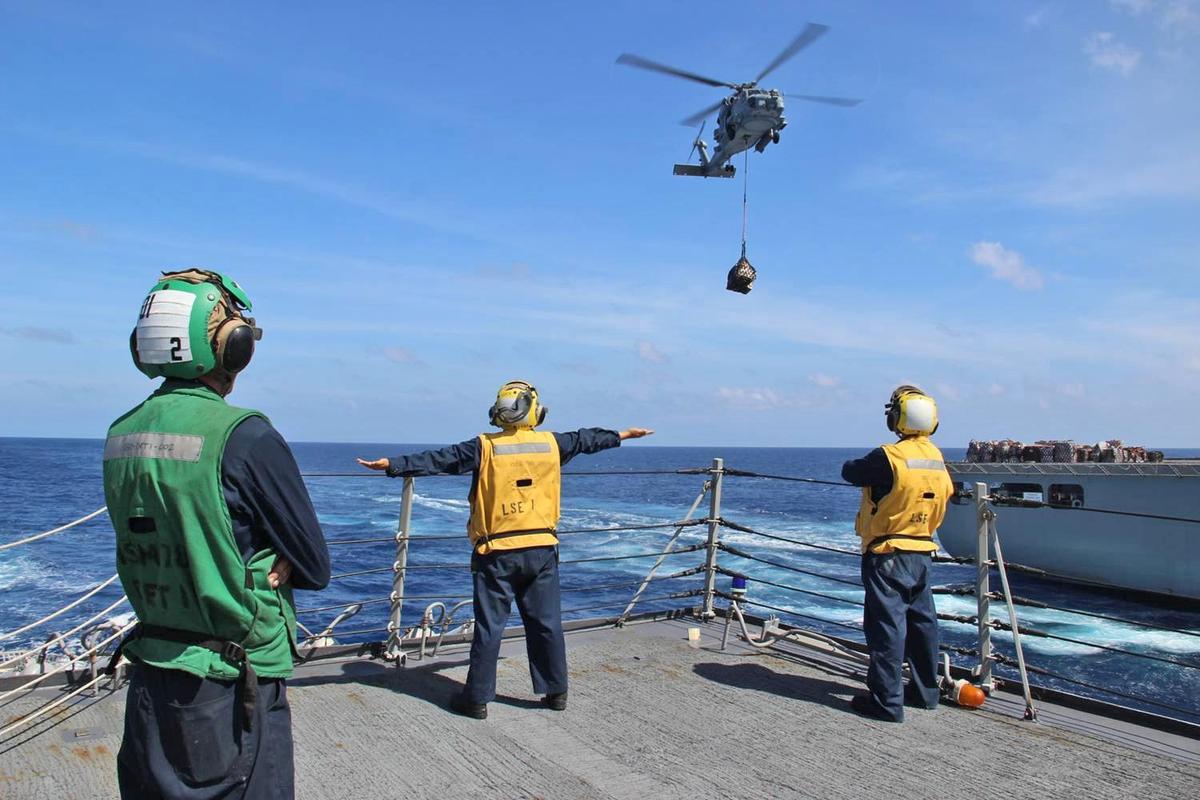 美國當局曾派出船艦協尋馬航MH370客機。（翻攝維基百科）