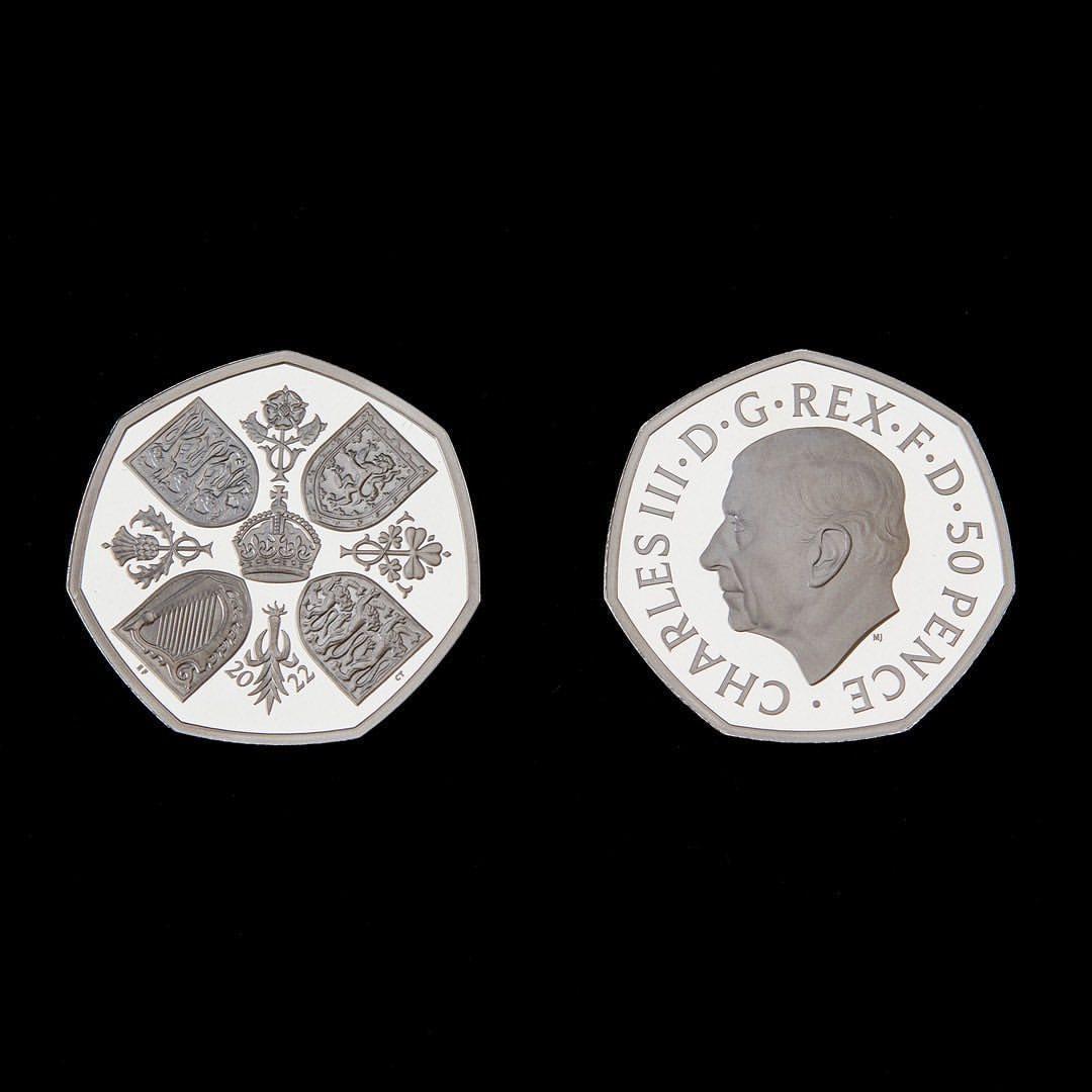 ▼新版50便士硬幣設計。（圖／翻攝自The Royal Mint IG）