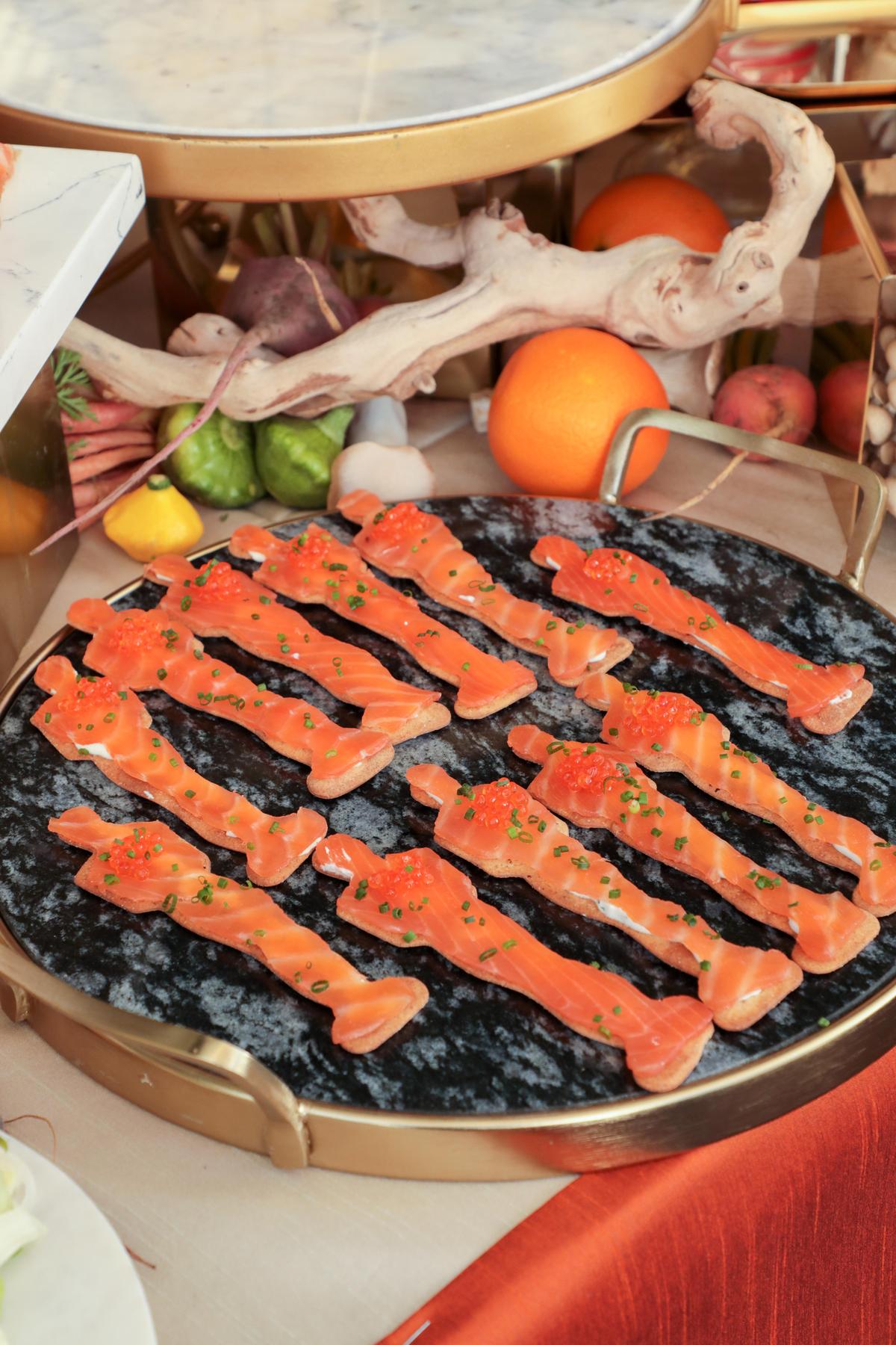 奧斯卡造型的燻鮭魚薄餅。（Al Seib攝 / &copy;A.M.P.A.S.）