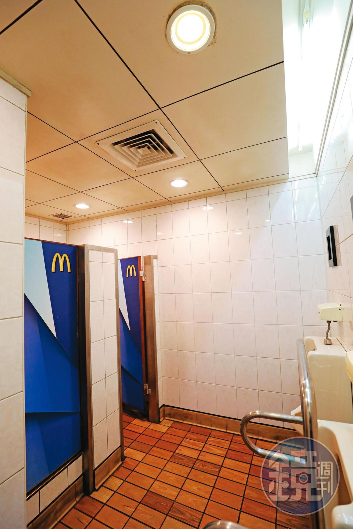 案發後，麥當勞特別將廁所的天花板改成閉鎖式，避免炸彈客有隙可乘