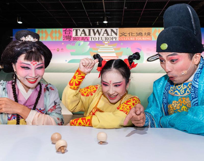 文化總會赴歐舉辦「台灣歐趴 文化遶境」，將帶著台灣古早味童玩前進匈牙利，深化匈國對台灣文化認識。（圖／文化總會提供）