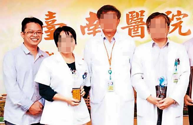 台南醫院資訊管理師陳建勳（左1）涉嫌護航電腦業者，遭檢方起訴。（翻攝部立台南醫院官網）