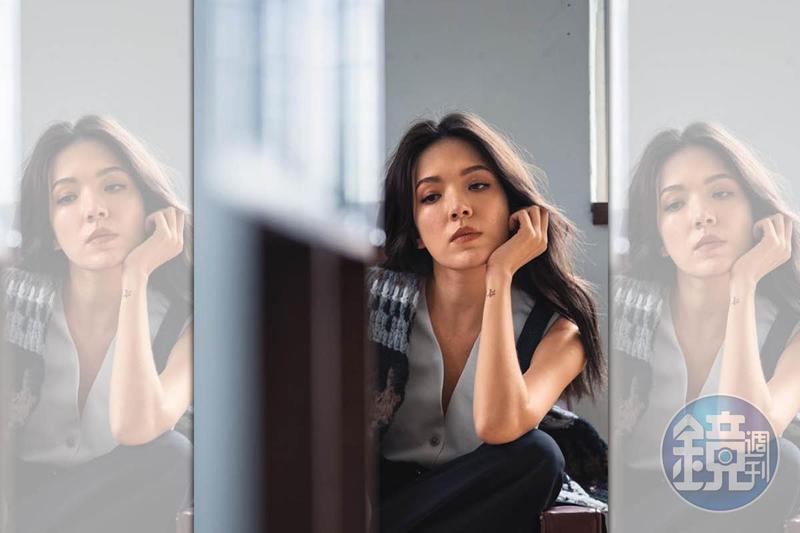 許瑋甯在Netflix懸疑劇《她和她的她》劇中，飾演個性高冷的職場女強人
